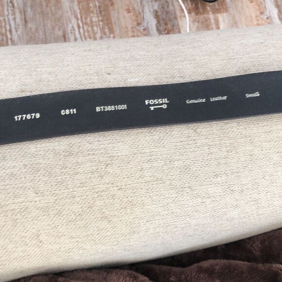 NWOT Fossil Genuine Leather Belt (rhinestones) main image 4
